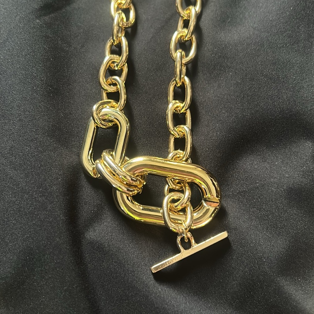 Gold look chain set